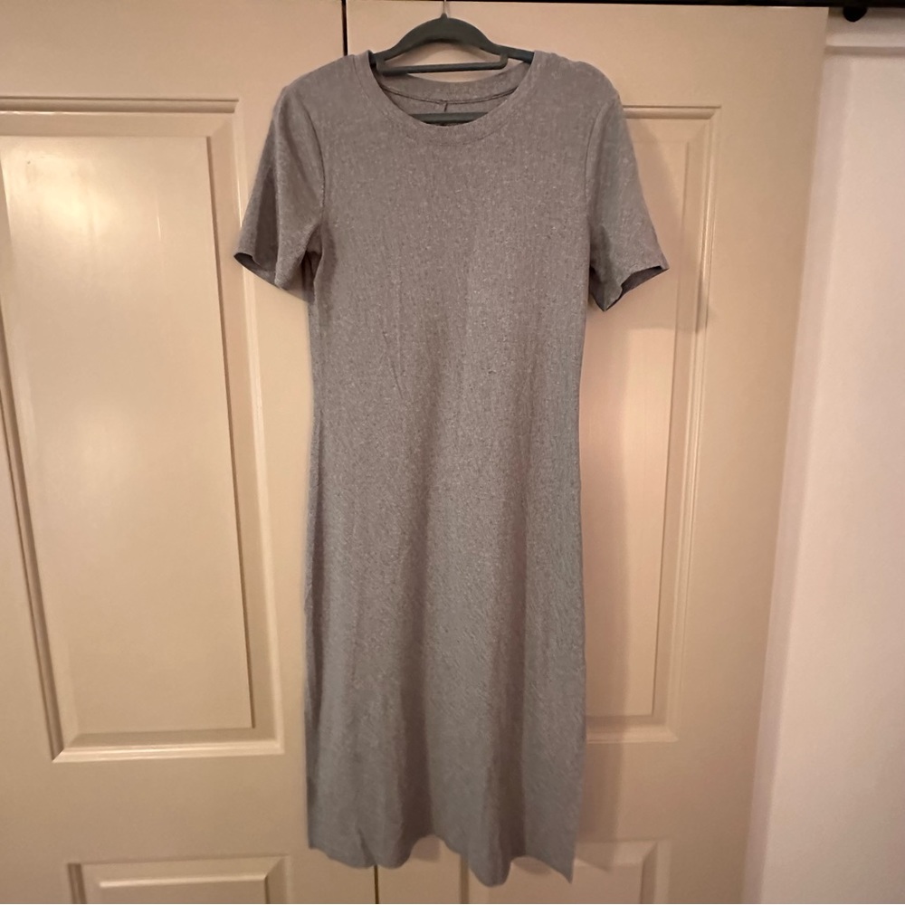 Target A New Day | lightly worn gray midi tee shirt dress